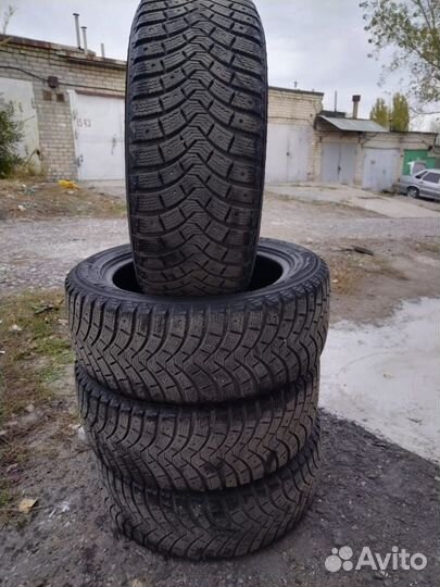 Michelin X-Ice North 205/55 R16