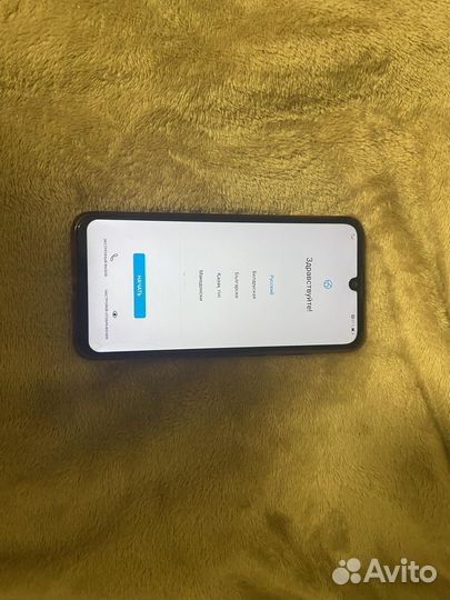 HONOR 20e, 4/64 ГБ