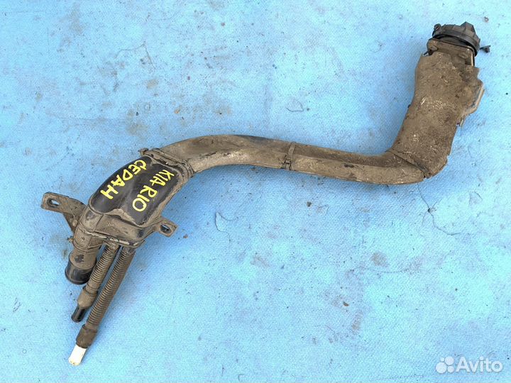 Kia RIO 2011-2017г горловина топливного бака