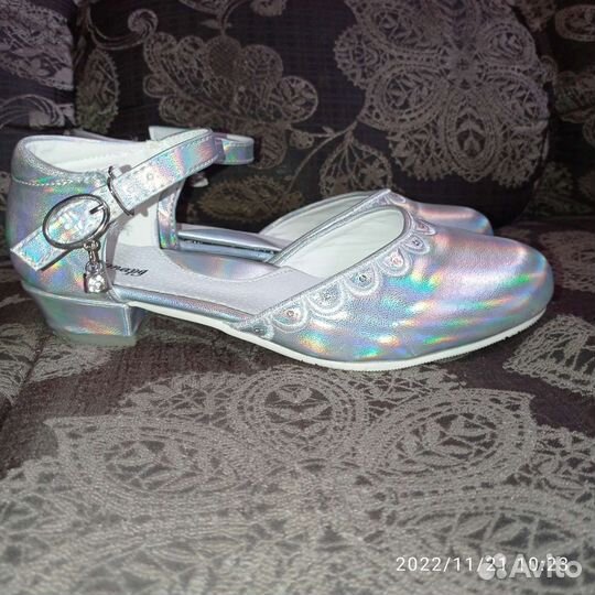 Туфли подростковые