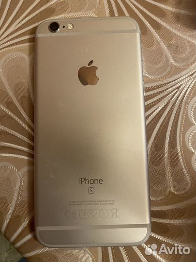 iPhone 6S, 64 ГБ