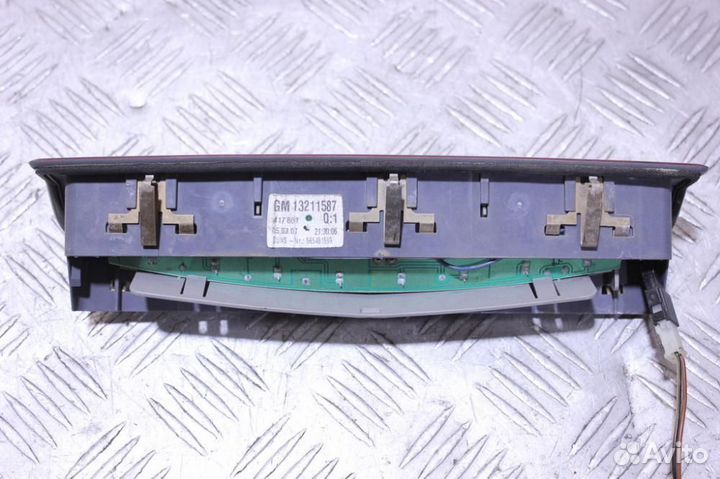 Фонарь задний стоп сигнал Opel Astra H