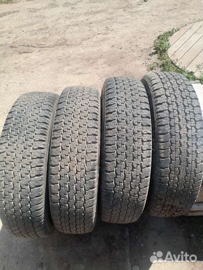 Bridgestone Dueler H/T 20.5/70 R16 110C