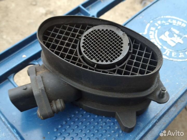 Датчик расхода воздуха BMW 3,0 TDI М57