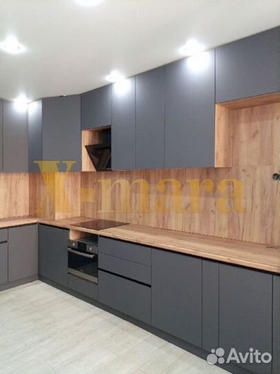 Кухни на заказ, кухонный гарнитур