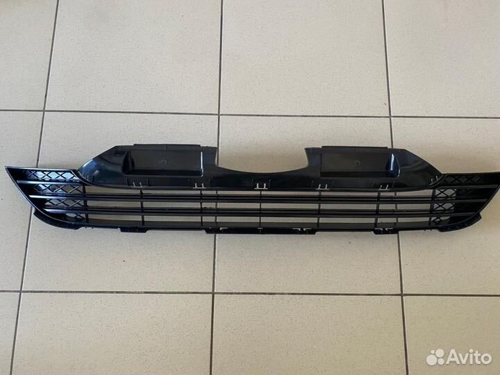 Решетка в бампер honda CR-V 07-10