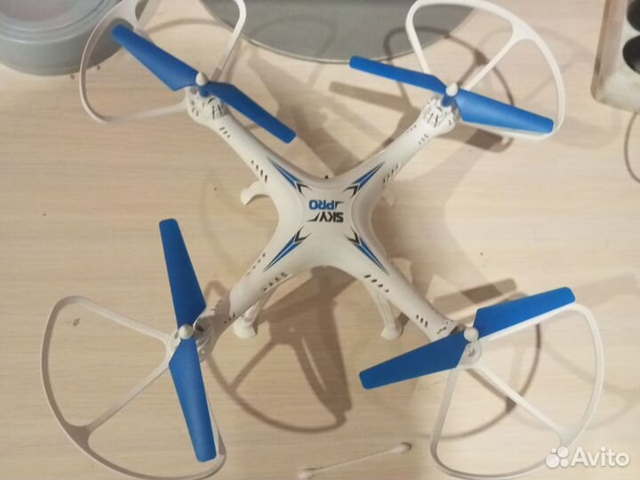 Продам квадрокоптер
