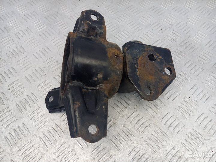 Опора кпп Hyundai Ix 35 LM 1.6 G4FD 2012