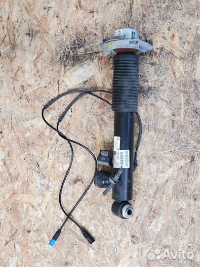 Амортизатор задний BMW X6 F16 левый активный