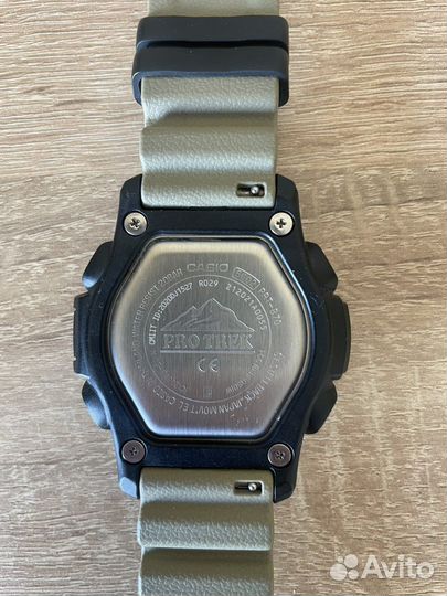 Часы Casio ProTrek PRT-B70