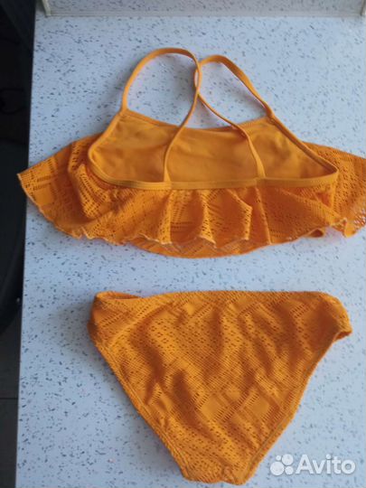 Купальник для девочки р-р 122