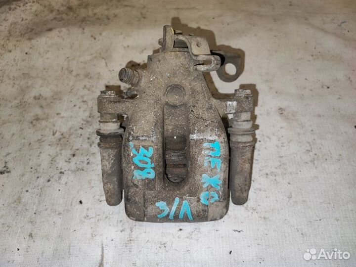 Суппорт задний левый Peugeot 308