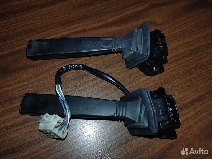 Переключатель подрулевой вольво 850/960/S70/V70