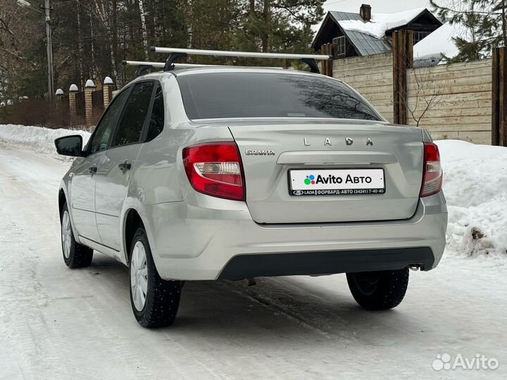 LADA Granta 1.6 МТ, 2019, битый, 75 000 км
