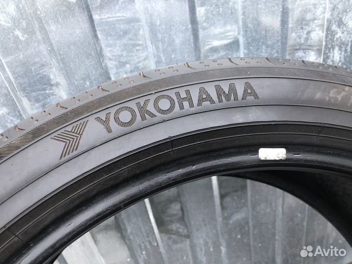 Yokohama BluEarth RV-02 225/45 R19 96W
