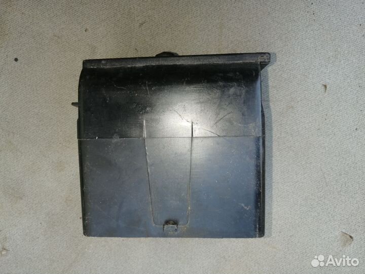 Дефлектор в торпедо для Honda Accord IV 1990-1993