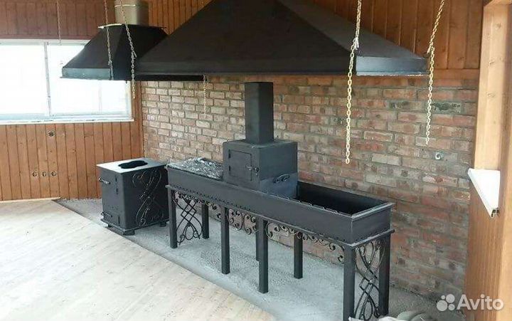 Мангальный комплекс из металла с вытяжкой