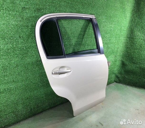 Дверь боковая задняя правая Toyota Passo KGC30