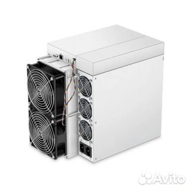 Майнер Antminer S21 200T