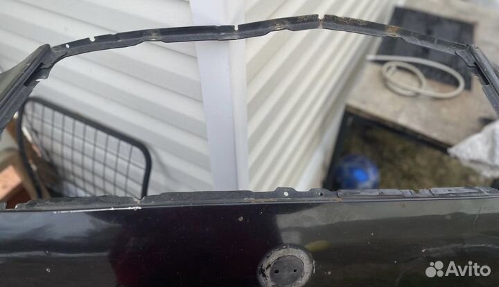 Капот Ssang Yong Rexton II (2006-2012)