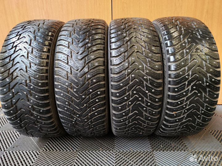 Nokian Tyres Hakkapeliitta 8 SUV 225/60 R17