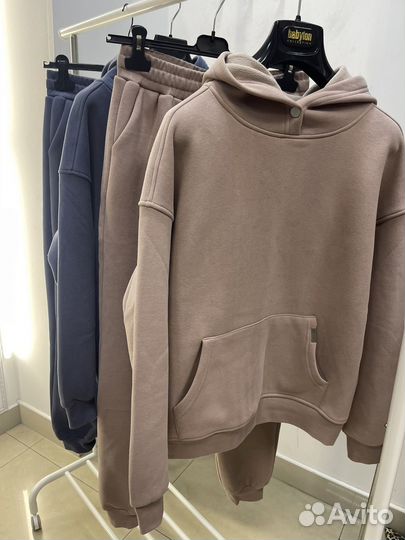 Спортивный костюм женский теплый