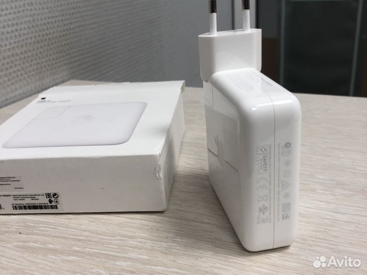 Блок питания 96w type-c для mackbook