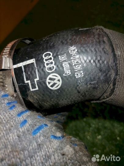 Патрубок интеркулера 8E0145737Q Audi A4 B7 8ED