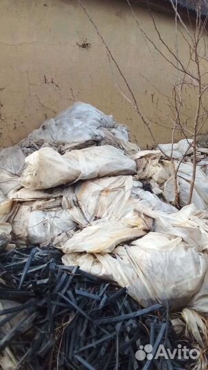 Закупаем макулатуру, тепл. плёнку, мульчу черную