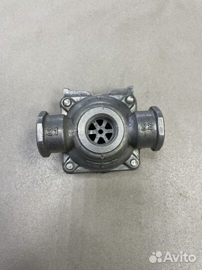 Клапан быстрого растормаживания ЗИЛ