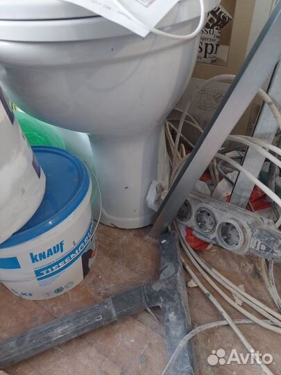 Унитаз с бачком бу под ремонт