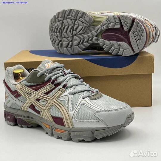 Asics Gel-Kahana 8 red line