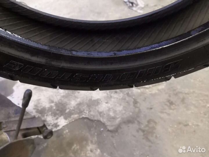 Bridgestone Battl Wing 120/70/17 C22 (1м)