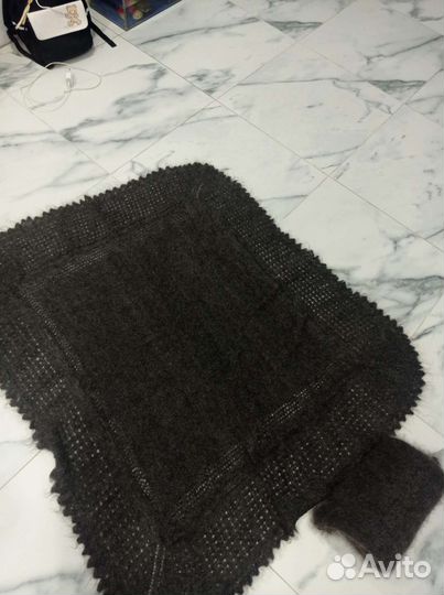 Шаль пуховая ручная работа