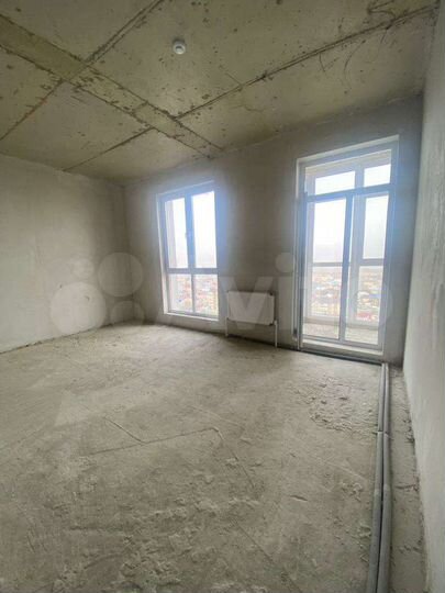 3-к. квартира, 80 м², 9/15 эт.