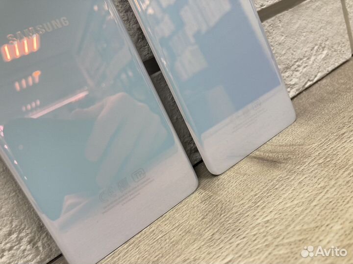 Задняя крышка samsung s10 plus