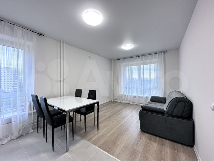 2-к. квартира, 60 м², 8/22 эт.