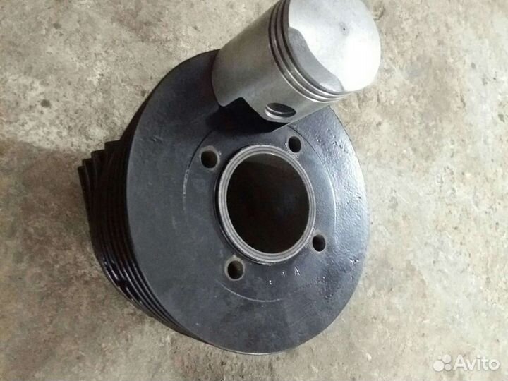 Поршневая ява 250 559