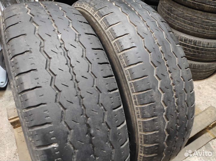 Hankook Radial RA08 215/70 R16