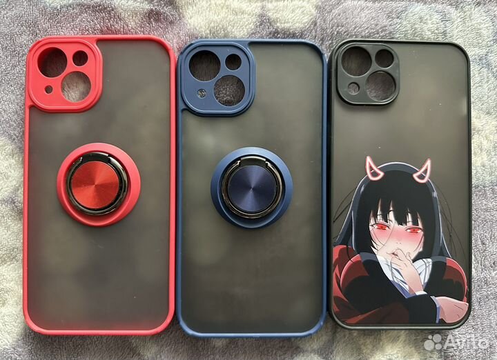 Чехлы iPhone 13