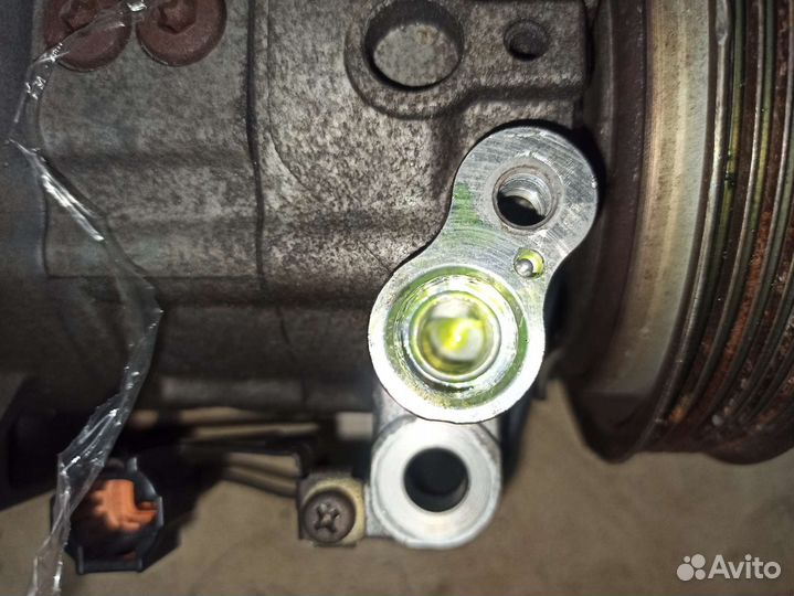 Компрессор кондиционера Nissan qg15