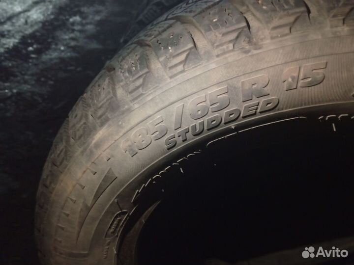 Michelin X-Ice North 4 185/65 R15 92T