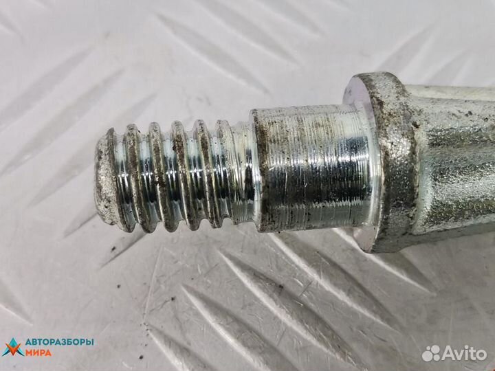 Крюк буксировочный BMW 6 E63/E64 2004 72157070643