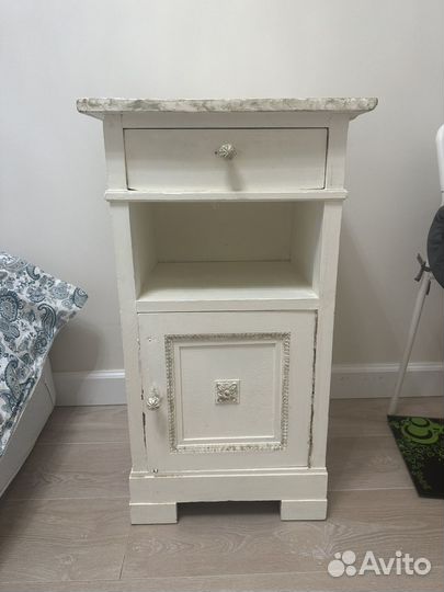 Тумбы прикроватные из массива 2 шт