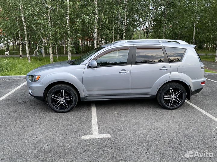 Mitsubishi Outlander 2.0 CVT, 2010, 146 000 км