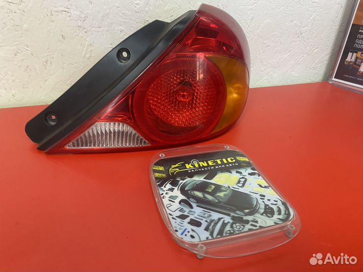 Фонарь KIA Spectra Спектра задний правый Оригинал