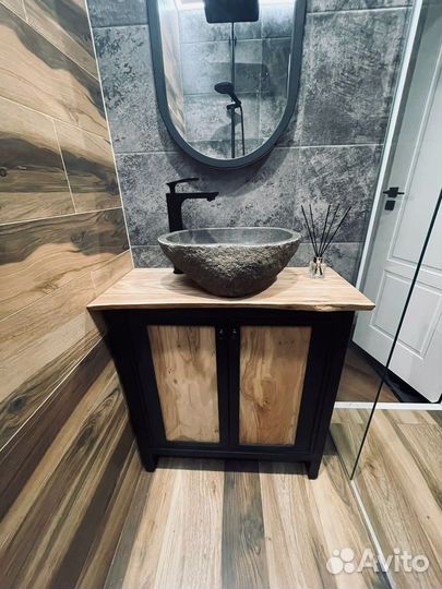 Тумбы под раковину с краном