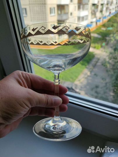 Старинная ваза стекло