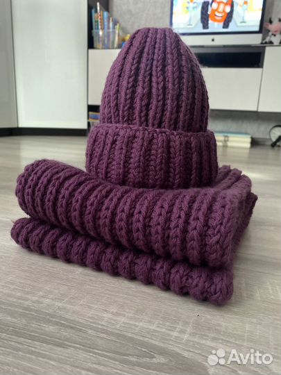 Комплект шапка и шарф женский