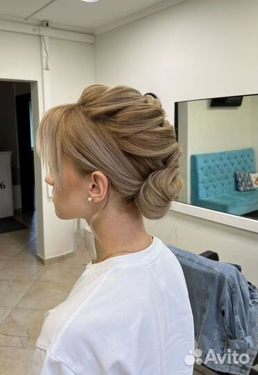 Визажист и стилист по причёскам